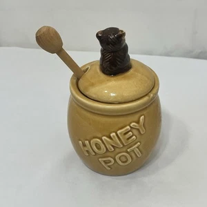 Vintage Great Smoky Mountains Honey Jar Pot Bear Lid Wooden Dipper - Picture 1 of 14