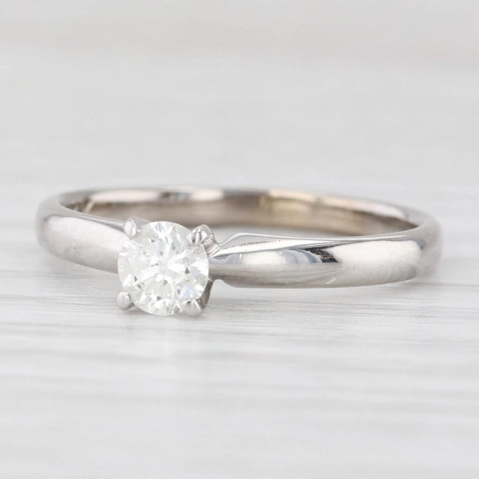 Anel de noivado redondo brilhante solitário diamante ouro branco 14k tamanho 6 0,27 ct - Imagem 1 de 4