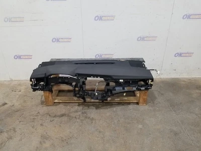23 2023 TOYOTA CAMRY TRD DASH PANEL BLACK WITH SRS  Foto 1 de 4