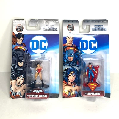 NUEVAS MINIFIGURAS DC Comics Nano Metalfigs 1,75" 2017 - SUPERMAN & WONDER WOMAN Foto 1 de 4