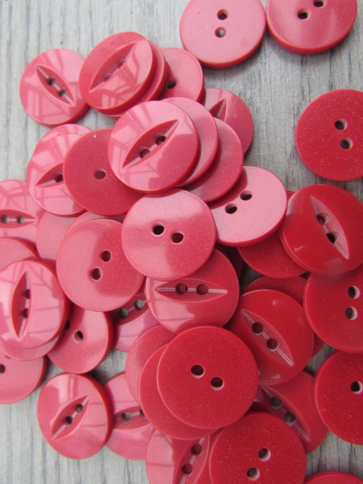 11mm & 19mm Buttons Red Fisheye  Buttons 2 Hole Pks 10, 20, 50, 100 - Image 1 of 1