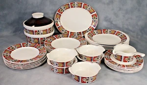 Vintage Mid Century Burleigh Ware Amazon 33 Piece Crockery Dinner Set Plate Bowl - Picture 1 of 7