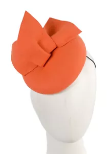 Pastillero Fieltro Naranja Invierno Carreras Fascinador por Max Alexander 100% Vendedor AU - Imagen 1 de 7