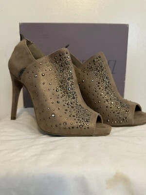 JLO JENNIFER LOPEZ Jezabelle Tacones Altos Topacio Ahumado Estrás Tachonado Talla 7.5 Foto 1 de 4