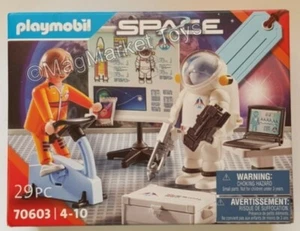 PLAYMOBIL 70603 · SPACE SET WITH ACCESSORIES · BRAND NEW IN BOX · FREE UK P&P - Picture 1 of 2