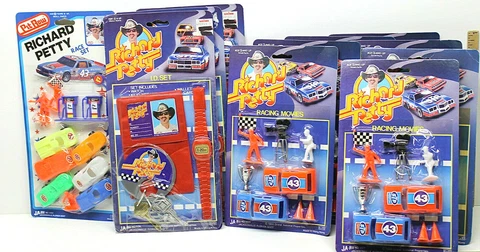 11 Pc Vintage Ja-Ru 1984 Richard Petty #43 Racing Movie Figures + Watch Key Sets Cover