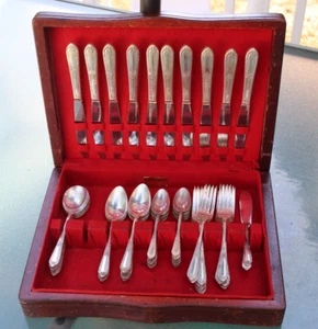 1937 WM. Rogers International Silver 54 Piece Set - Cotillion Pattern - Picture 1 of 20