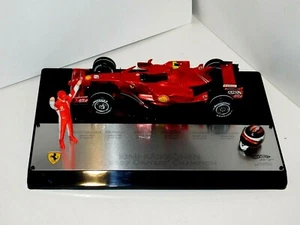 Ferrari F1 Räikkönen Weltmeisterschaft 2007 #6 Figur Helm Hotwheels M0551 1:18 - Bild 1 von 5