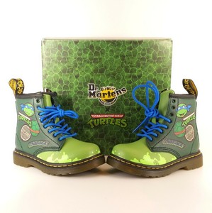 dr martens turtles