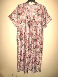 Anthony Richards  Zip Front Long  Floral Robe ~ Women's Plus Size 1X - Picture 1 of 5