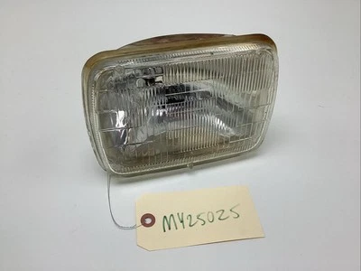 1976-1985 MERCEDES W123 240D 280E 280CE 300D 300CD LÂMPADA DE CABEÇA ESQUERDA OU DIREITA - Imagem 1 de 4