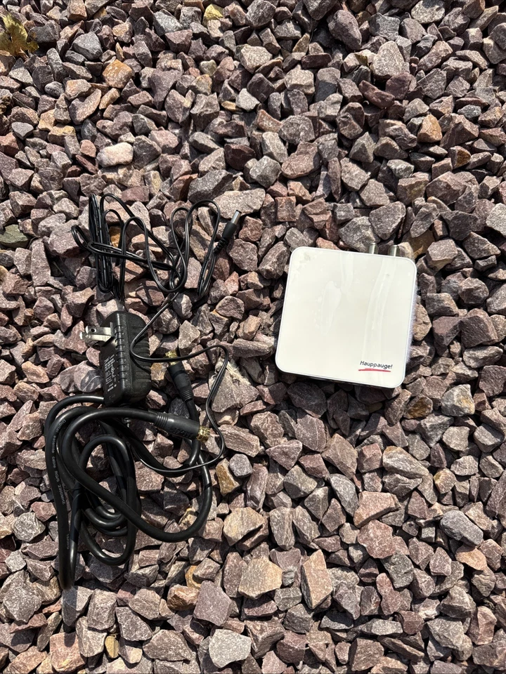 Hauppauge WinTV-HVR-1950 Rev D1F5 with cords and charger - Image 1 of 4