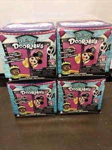 Disney Doorables Movie Moments Serie 2, 4 TOTAL SURPRISE FIGUREN BOXEN - Bild 1 von 3