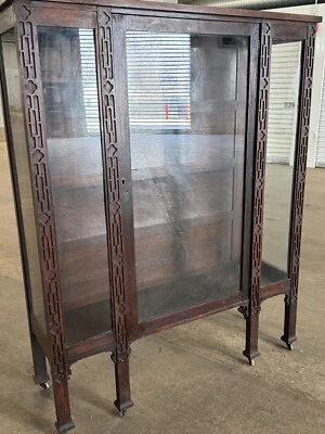 Extraordinary Antique Stickley Style Arts+Crafts Oak China / Curio Cabinet - Image 1 of 4