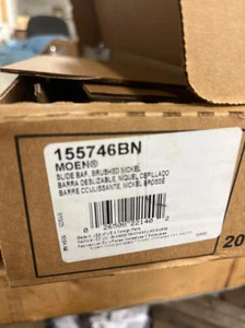 Barra deslizante de 24 pulgadas para ducha de mano de níquel cepillado Moen, 155746BN - Imagen 1 de 3