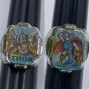 Vintage Vari Vue Flicker Ring Thor Marvel One Ring 2 Images See Condition RARE - Picture 1 of 21