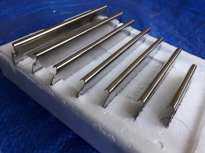 Set alette Scudo stemma anteriore Alfa Romeo gt junior 1300 Bertone 1750 berlina Foto 1 de 4