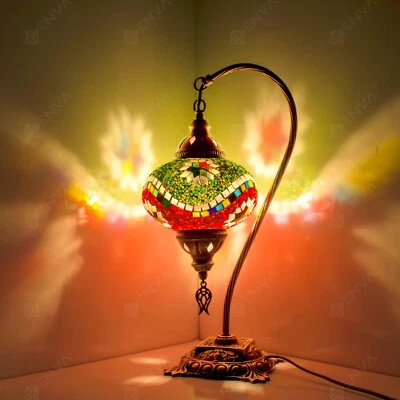 Lámpara de mesa turca marroquí de vidrio colorido hecha a mano lámpara de mosaico - bombilla LED gratuita Foto 1 de 4