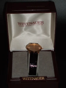 Vintage WITTNAUER Women's Watch Gold Tone BLACK LEATHER BAND Austria NOS - Picture 1 of 4
