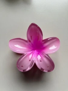 Hawaiian Claw Clips for Thick Hair,Flower Hair Clips Large Plumeria Clips - Picture 1 of 8