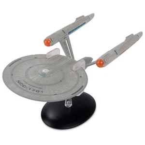 U.S.S. Enterprise NCC-1701 Model Ship (Eaglemoss / Star Trek) - Picture 1 of 3