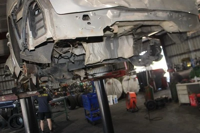 14-16 Transit Connect 120.6" WB Rear Dead Axle Spindle Beam Assembly OEM Factory Foto 1 de 4