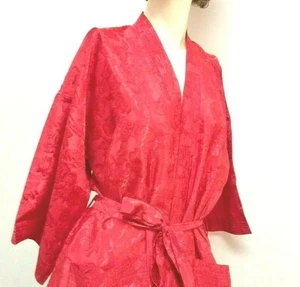 Rotes Rosenmuster Bademantel Kimono Bademantel seidenähnliche Textur Größe M 41" lang - Bild 1 von 4