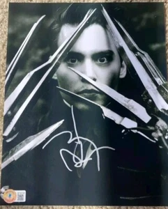 Johnny Depp foto firmata autografo Beckett autenticata Edward forbice mano - Foto 1 di 3