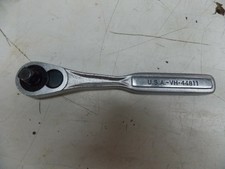 CRAFTSMAN - 3/8" DRIVE RATCHET -VH- 44811 ( LOT 4171) 