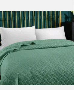 HollyHOME Super Soft Bed Quilt Comforter Cover, King - Sage / Green 102" x 96" - Picture 1 of 7