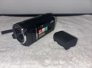 JVC EVERIO GZ-HM30BU Digital Camcorder Screen Tested Works Camera Strap Clean - Picture 1 of 7