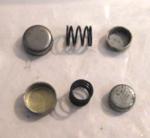 JLO ROCKWELL RECOIL BUTTON SPRING L252 L292 L295 L297 L300 L340 L372 L380 L395 - Picture 1 of 2