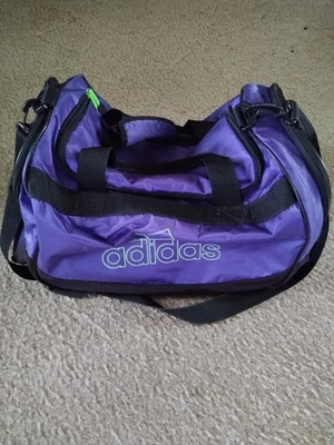Bolsa de viagem Adidas 19X12X10 academia alças alça de ombro roxa - Imagem 1 de 4