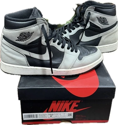 Jordan 1 Retro Alto OG Gris Humo Talla 8.5 Foto 1 de 4