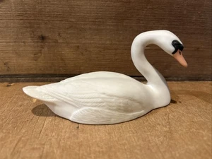 Vintage 1977 Goebel Crafts of North America Laszlo Ispanky Swan Figurine Signed - Picture 1 of 5