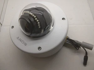 Sony Netzwerkkamera SNC-EM642R - Bild 1 von 2