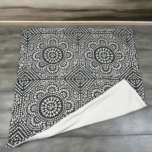 Pottery Barn Slate Printed Pillow Cover 22 x 22” Ebony / Charcoal Ivory NWOT - Picture 1 of 5