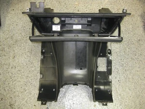 Honda CN250 1998 Helix carenado interior reposapiés protector de piernas carenado carrocería de plástico - Imagen 1 de 15