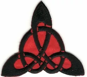 Celtic Knot Trinity Patch Family Triskele Symbol Iron on - Picture 1 of 1