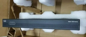 New Cisco ISR4321/K9 Integrated Services Router, 2x GE, 2NIM, 4G FLASH - Bild 1 von 9