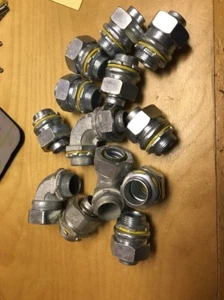 13-Hubbell 9-Straight, 3-Ellbogen 3/4" isolierte flüssigkeitsdichte Leitung NEU - Bild 1 von 6