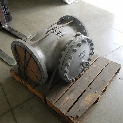 Walworth 5341F, 16" Cast Steel Flanged Check Valve. WCB, 150, CR13 - NEW Foto 1 de 4