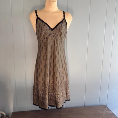 Soma Intimates Desnudo Negro Encaje Lencería Vestido Sin Mangas Imperio Cintura Años 90 Romántico L Foto 1 de 4