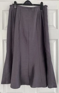 Jaques Vert Skirt Size 16 Midi Length 32" Flared Panels x12 Side Zip. - Picture 1 of 15
