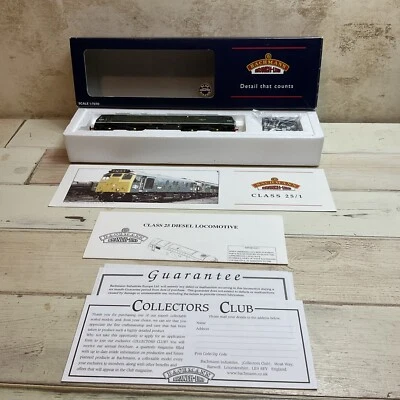BACHMANN #32-325 CLASS 25/1 BO-BO DIESEL D5211 GREEN, OO GAUGE - Image 1 of 4