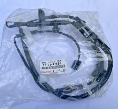 Toyota Parking Harness Rear RAV4 20-22 Genuine New 82183-42090 - Image 1 of 4