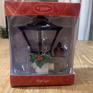 St. Nicholas Square Red Cardinal Night Light Holiday Christmas Warm Flicker - Picture 1 of 2