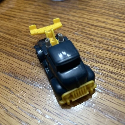 1994 Hot Wheels Blue & Yellow Tow Truck, Made in China vintage Mattel - Image 1 of 4