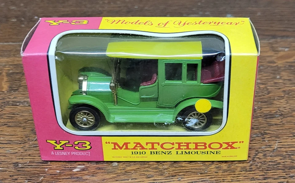 C083 - Matchbox Y-3 BENZ LIMOUSINE 1910, Karosserie hellgrün, Dach gelbgrün - Bild 1 von 1