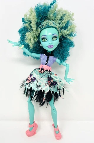Monster High Frights Camera Action Honey Swamp Doll Dressed Cover